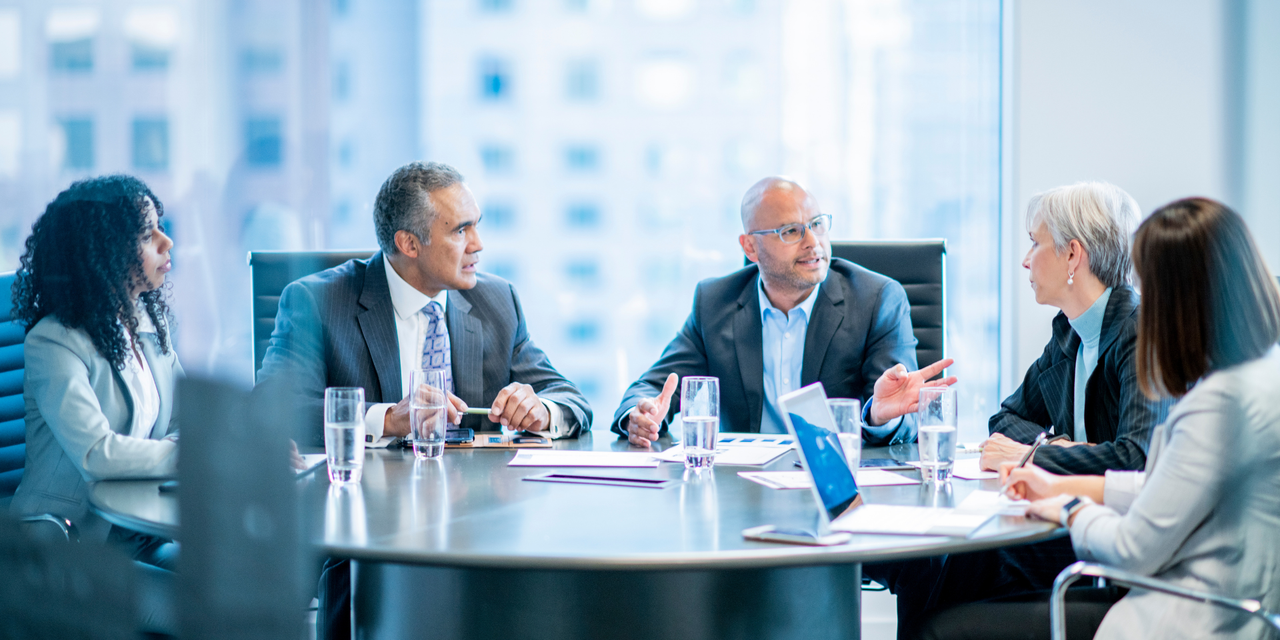 Mastering De‑Escalation: 7 Essential Techniques Every Frontline Employee Needs